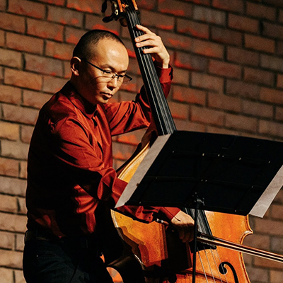 小野としたか［コントラバス］